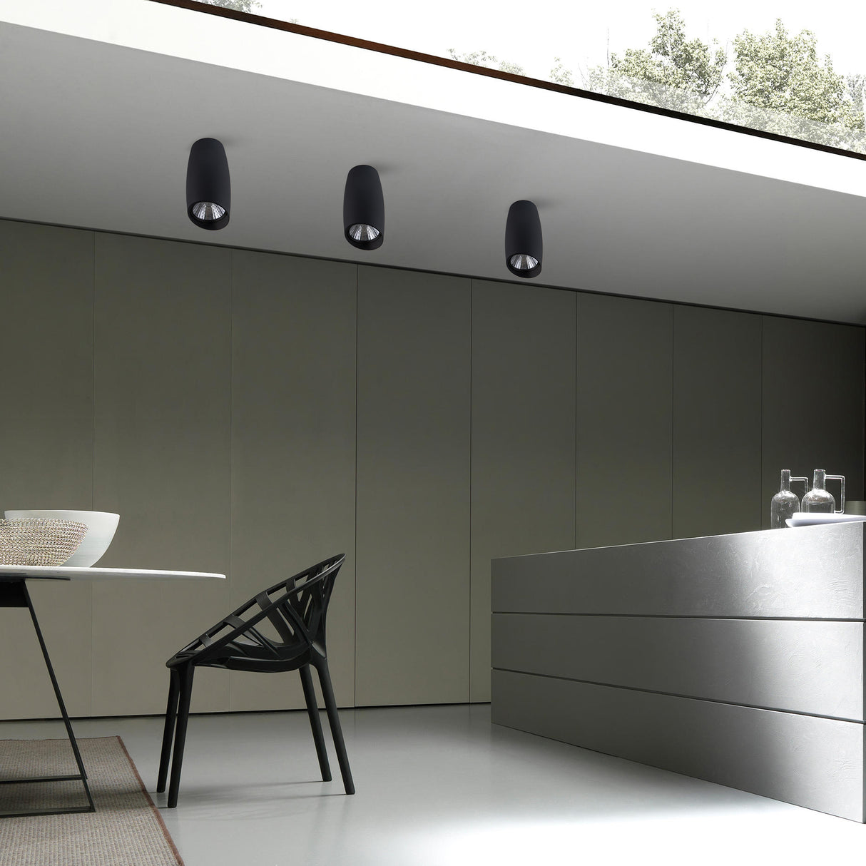 צלינדר תקרה מיאנמר 10W | שחור| CCT