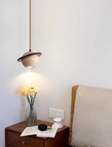 מנורת תלייה סיינה – טרוונטין ועץ כהה טבעי  | בית נורה G9