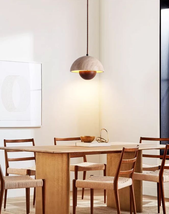 מנורת תלייה רוקה – אבן טרוונטין טבעית בשילוב עץ כהה| LED